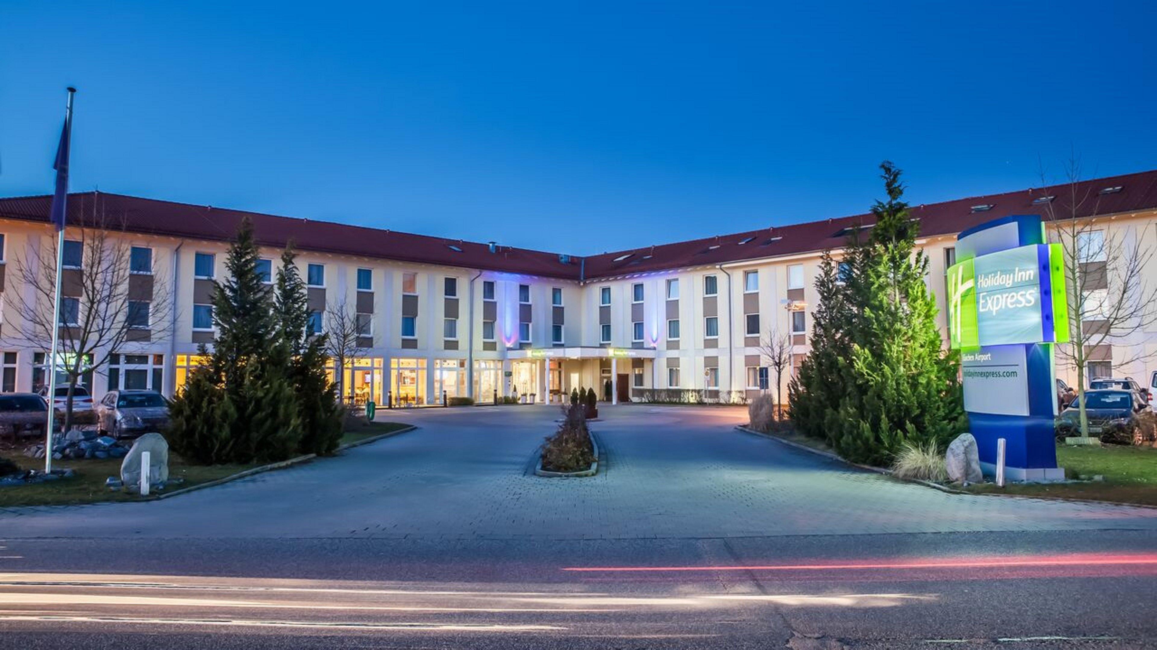 Holiday Inn Express Munich Airport Schwaig bei Nürnberg Exteriér fotografie