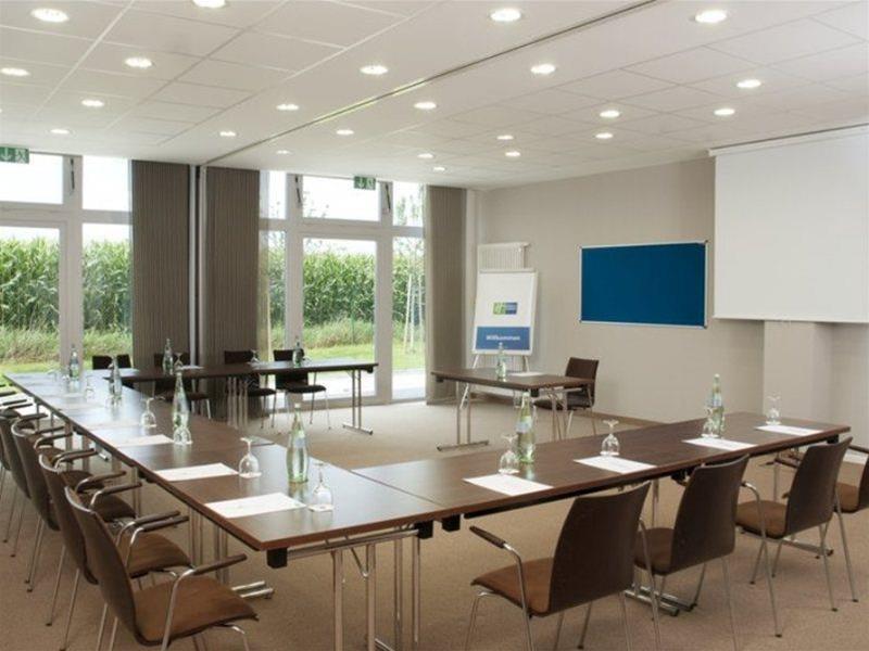 Holiday Inn Express Munich Airport Schwaig bei Nürnberg Exteriér fotografie